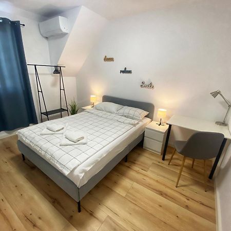 Emma'S Sweet Apartment - Close To Varna Centre Esterno foto